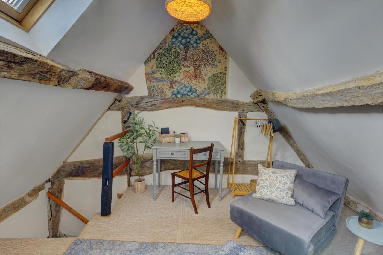 Loft Cottage By Spa Town Property - 2 Bed Tudor Retreat Near To Stratford-Upon-Avon, Warwick & Solihull Esterno foto