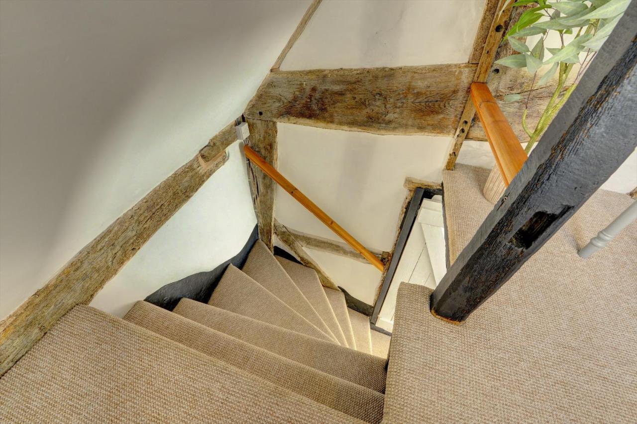 Loft Cottage By Spa Town Property - 2 Bed Tudor Retreat Near To Stratford-Upon-Avon, Warwick & Solihull Esterno foto