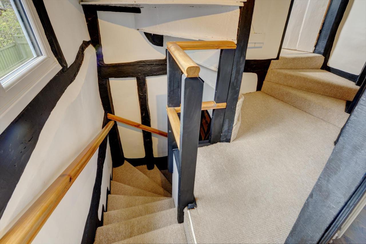 Loft Cottage By Spa Town Property - 2 Bed Tudor Retreat Near To Stratford-Upon-Avon, Warwick & Solihull Esterno foto