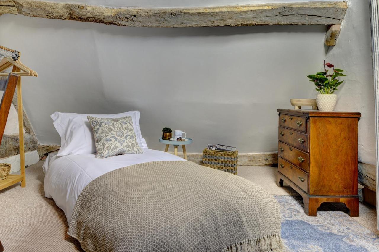 Loft Cottage By Spa Town Property - 2 Bed Tudor Retreat Near To Stratford-Upon-Avon, Warwick & Solihull Esterno foto